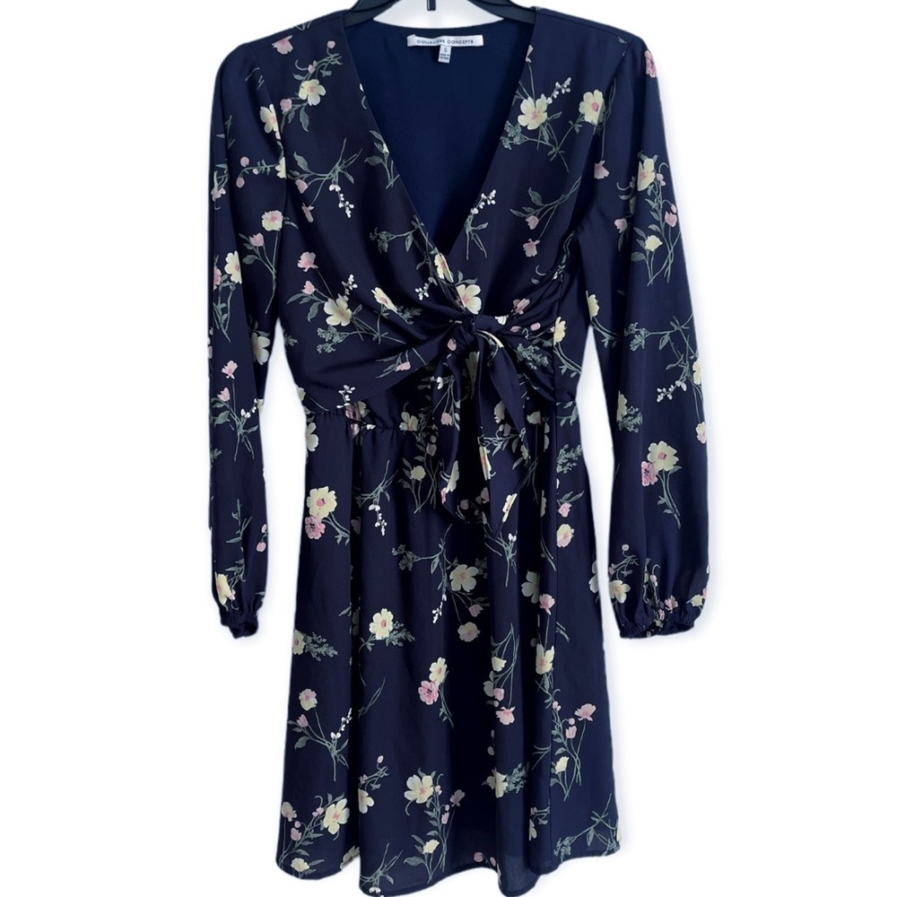 Collective Concepts Women’s Long Sleeve Floral Wrap Dress Size Small